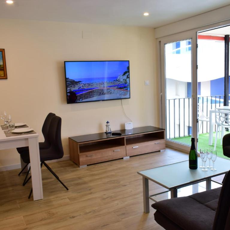 Apartment in Salou next to the beach for families,WIFI - Apartamento con vistas al mar - 6