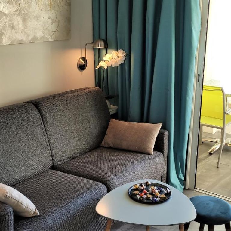 Domaine de La Coudouliere, Vue Mer, Plage, Piscine et Parc - One-Bedroom Apartment - 1