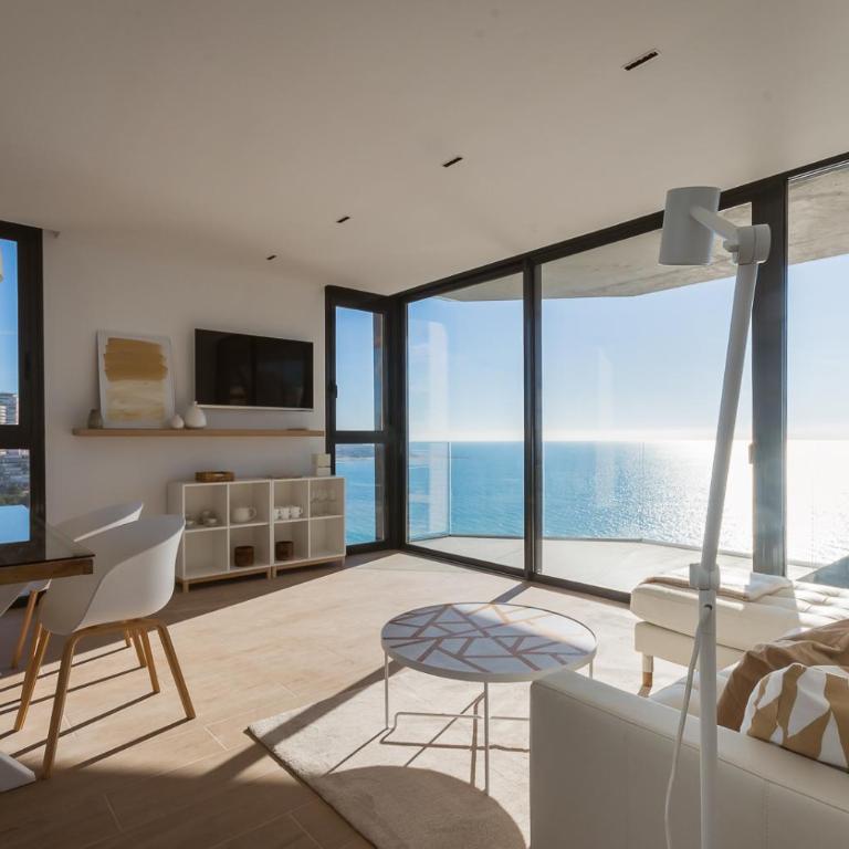 Modern sea front jacuzzi Blue Sky - Two-Bedroom Apartment - 5