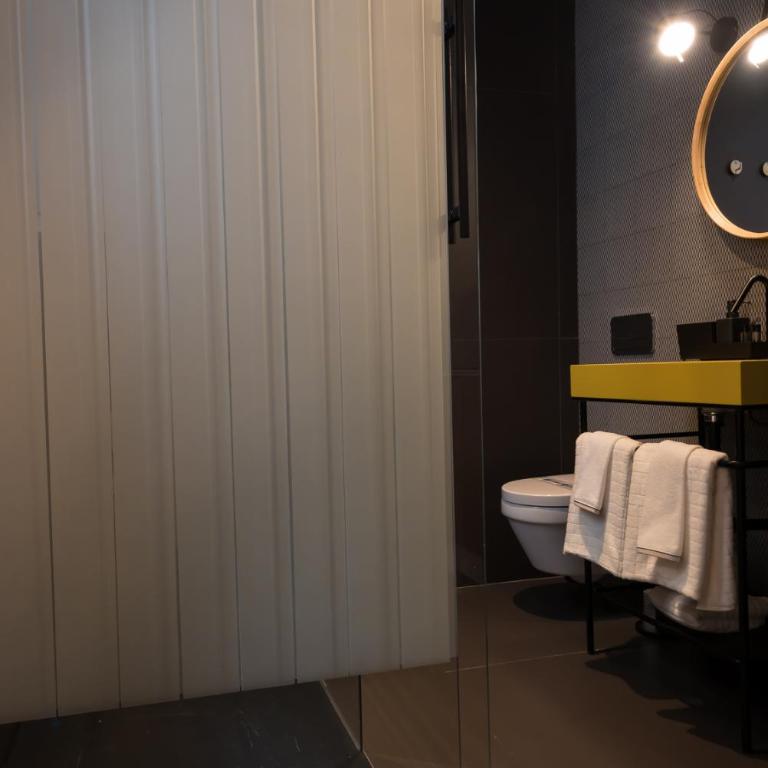 Welldone Quality - Crystal pool - Habitación Doble Superior - 11