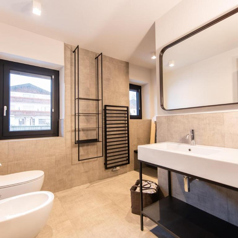 Burgus - Design Suites & Apartments - Appartamento Deluxe con Balcone - 3