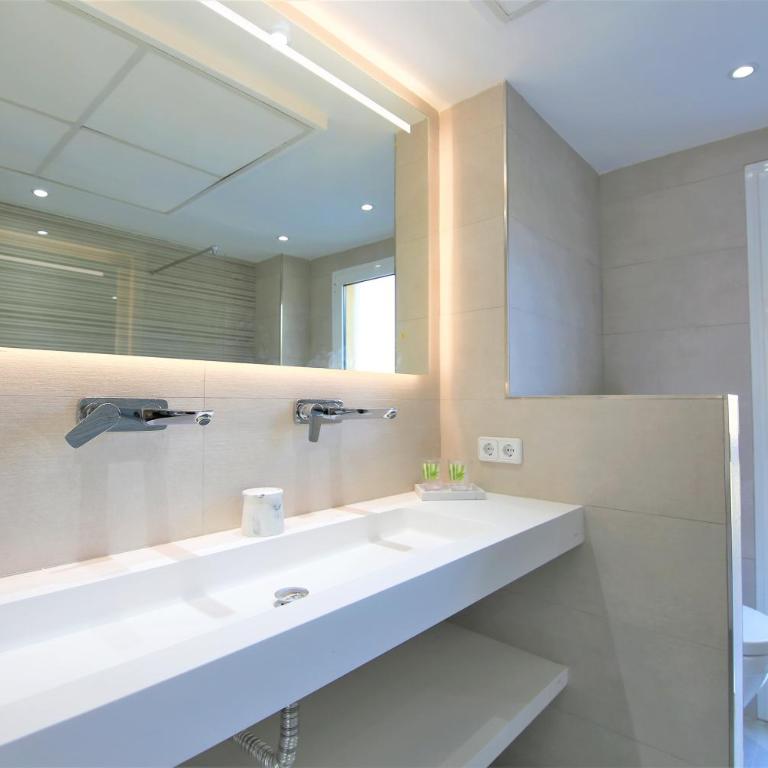 Estepona Port Apartment LUNA - Apartamento de 1 dormitorio - 6