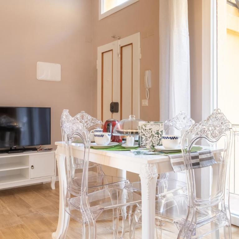 CASA PETRONIO APARTMENTS BOLOGNA CENTER - Two-Bedroom Apartment - 3