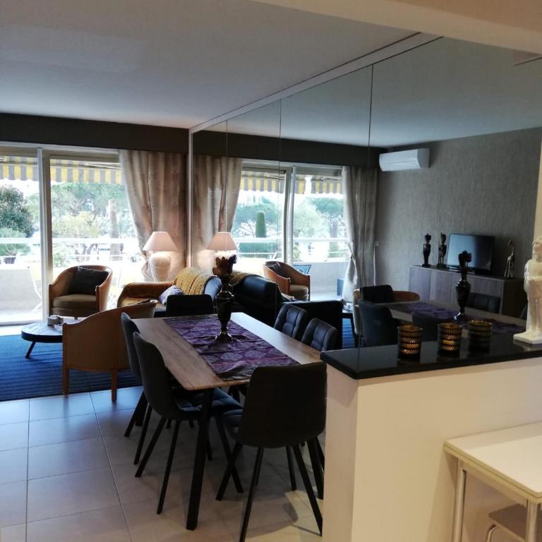 VILLENEUVE LOUBET- MARINA BAIE DES Anges -AU BON VIVRE - 2 pièces- Le Ducal - 60m2 Luxe - One-Bedroom Apartment - 13