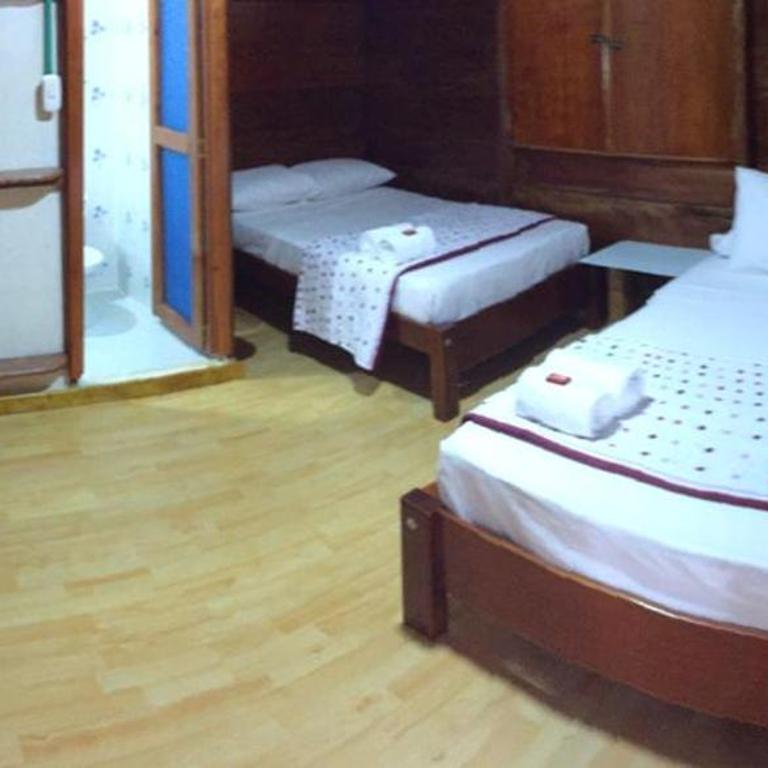 Hostal Caño Nevera - Basic Triple Room - 2