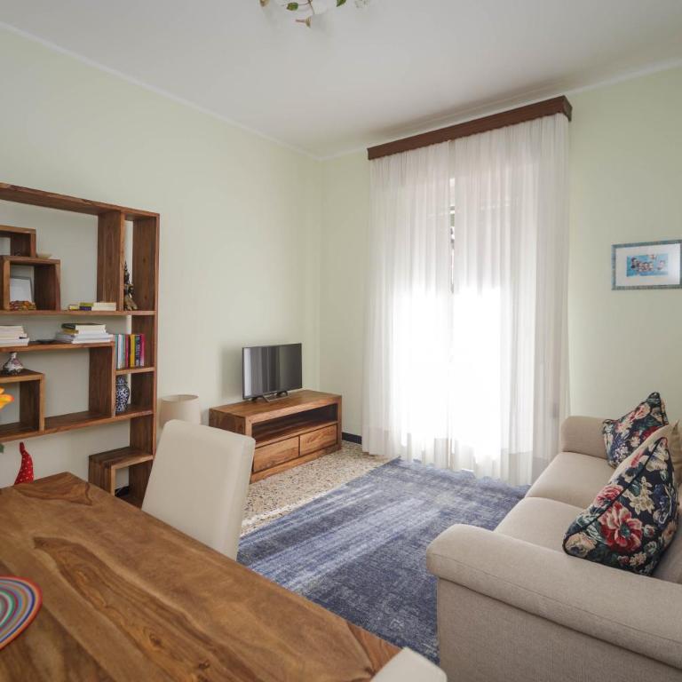 Casa Dany, luminoso trilocale con grande terrazza, box auto e AC - Appartamento con Terrazza - 4