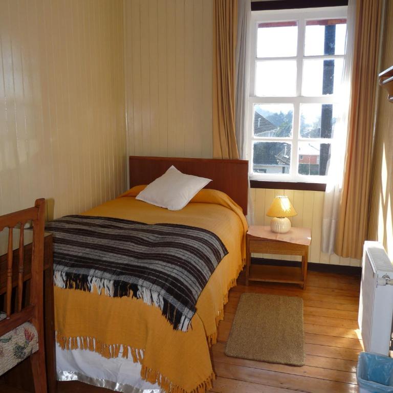 Hostal Opapa Juan - Standard Single Room - 1