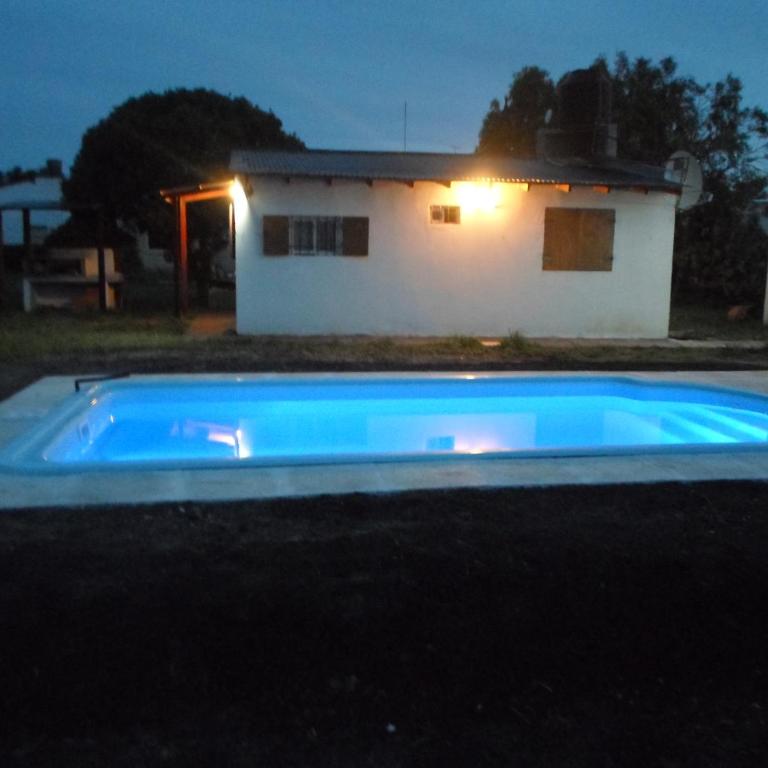 Complejo Miranieves, se alquila casa para 5 personas en Miramar Costa Atlantica - Two-Bedroom House - 3