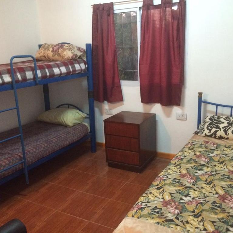 Complejo Miranieves, se alquila casa para 5 personas en Miramar Costa Atlantica - Two-Bedroom House - 9