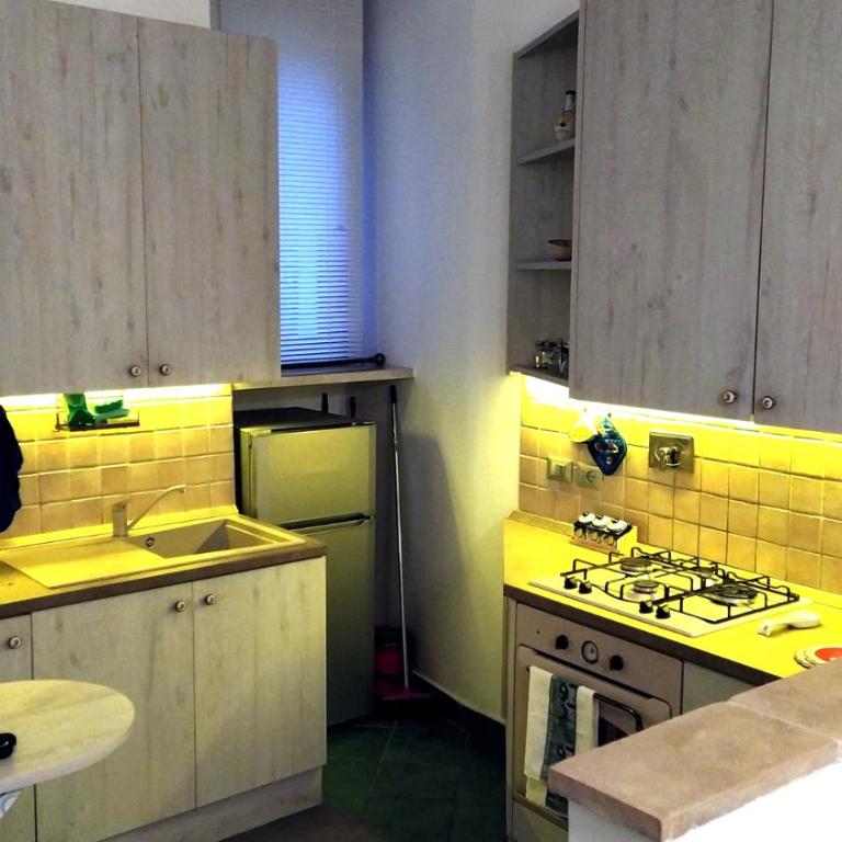 La Dolce Agogia - Appartamento con 1 Camera da Letto - 9