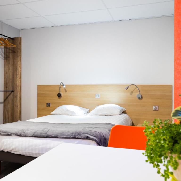 Hotel-Restaurant Espace Squash 3000 - Chambre Quadruple - 2
