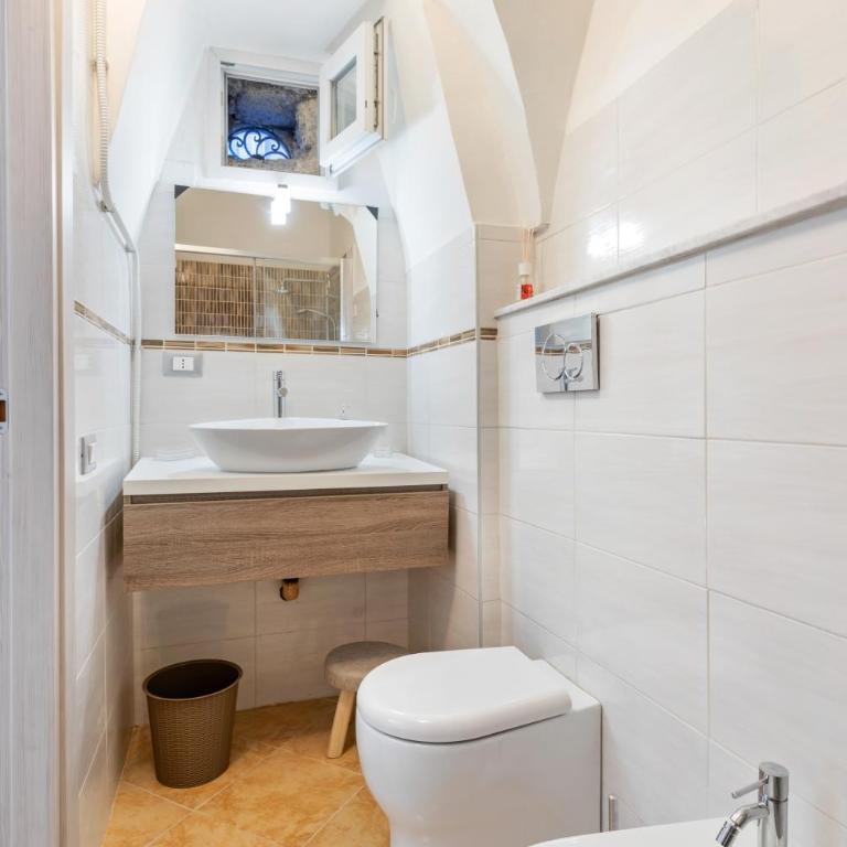 GuestHost - Cerami Studio Flat - Studio Apartment - 13