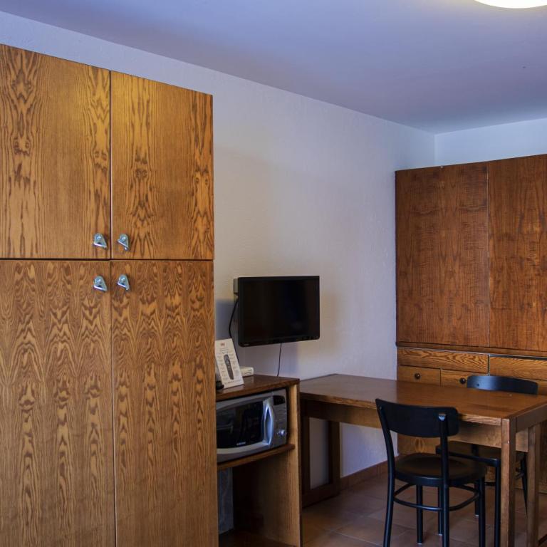 BASE CAMP alpine apartments - Standard Studio - Separate Building - 1