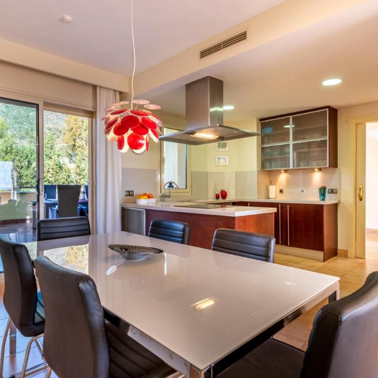Sierra Blanca, Marbella - Apartamento con vistas al mar - 14
