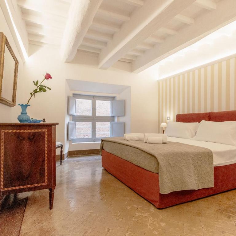 Palazzo Chigi Zondadari - Appartamento con 3 Camere da Letto - 26