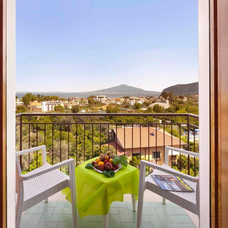 Hotel Girasole - Camera Matrimoniale/Doppia con Letti Singoli con Vista Mare - 2