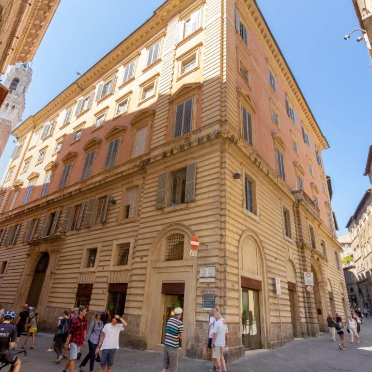 Palazzo Chigi Zondadari - Appartamento con 3 Camere da Letto - 23