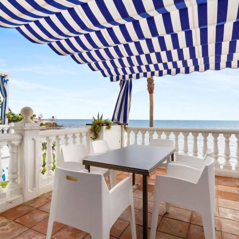 Front line in Mijas - Apartamento de 3 dormitorios - 2