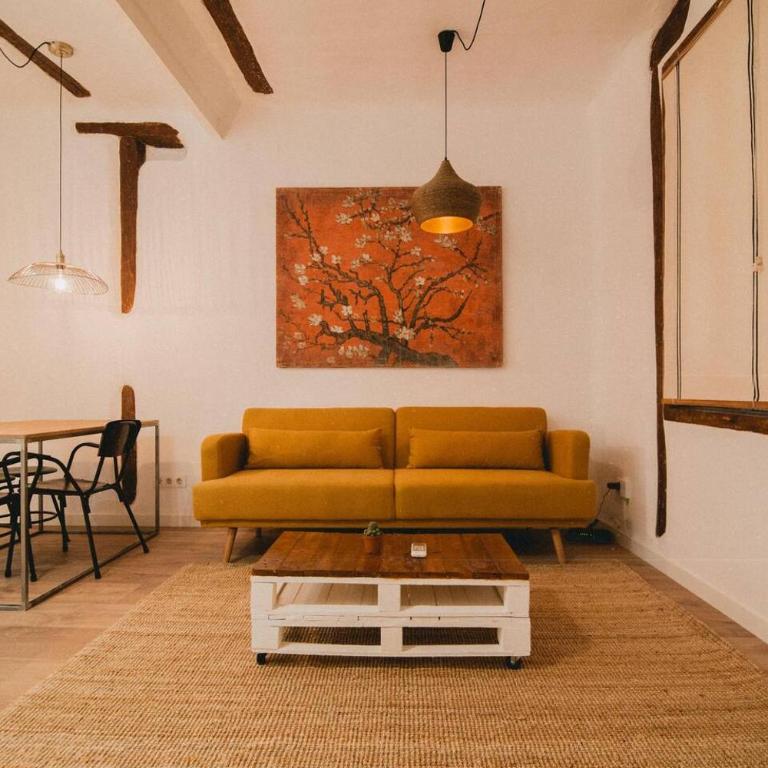 CHARMING DESIGN APARTMENT REINA SOFIA - Apartment - 9