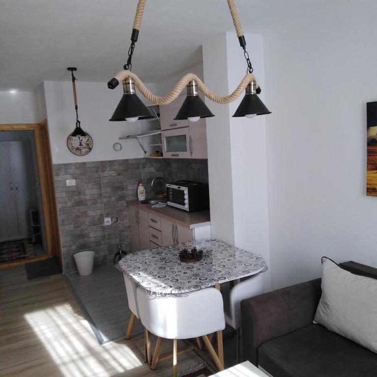 Apartments Durmitor - Two-Bedroom Apartment - 8