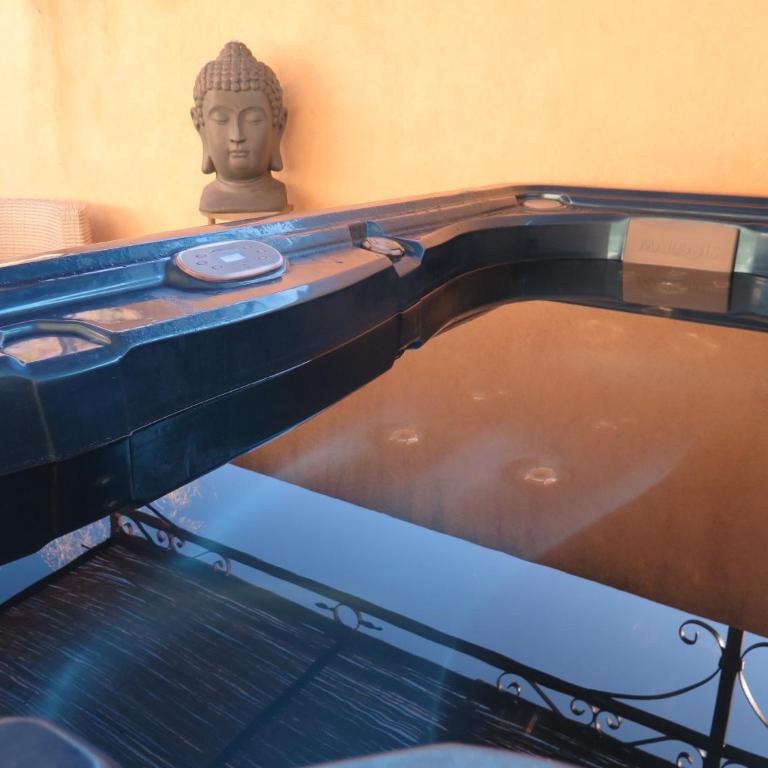 Villa fiora classée 4 étoiles - Villa avec Piscine Privée - 34