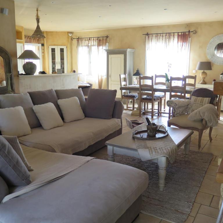 Villa fiora classée 4 étoiles - Villa avec Piscine Privée - 17