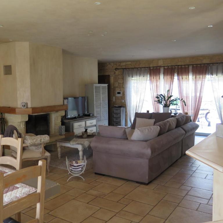 Villa fiora classée 4 étoiles - Villa avec Piscine Privée - 13