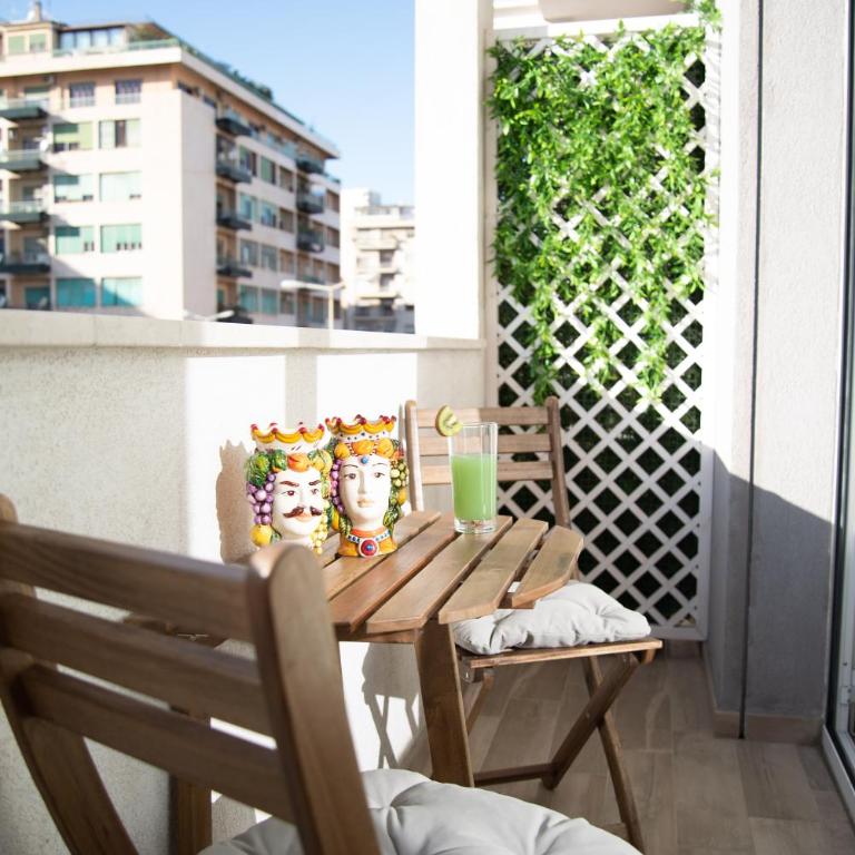 Porta Aragonese Luxury Rooms - Deluxe Double Room with Balcony - 9