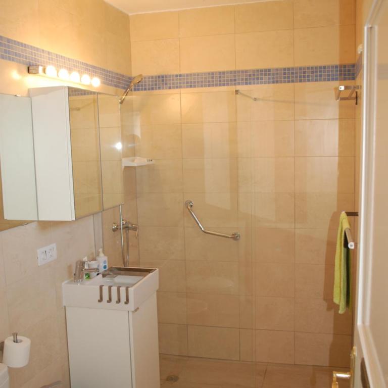 Casa Arrigo - Splendido bungalow centrale con grande terrazza e vista mare - Apartment - Ground Floor - 24