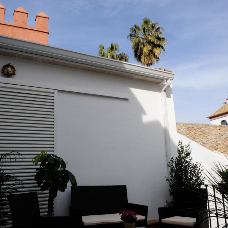 The Wall of the Alcázar Palace - Casa independiente de 2 dormitorios con terraza - 4