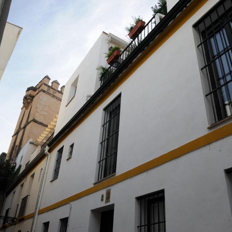 The Wall of the Alcázar Palace - Casa independiente de 2 dormitorios con terraza - 9