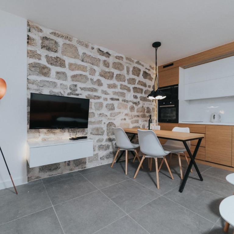 Apartments Trifunovic Old Town - Apartman sa 1 Spavaćom Sobom - 7