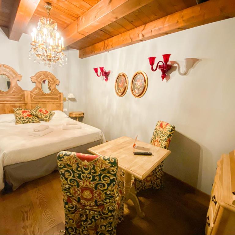 Rosso Charm B&B - Camera Matrimoniale Superior - 3