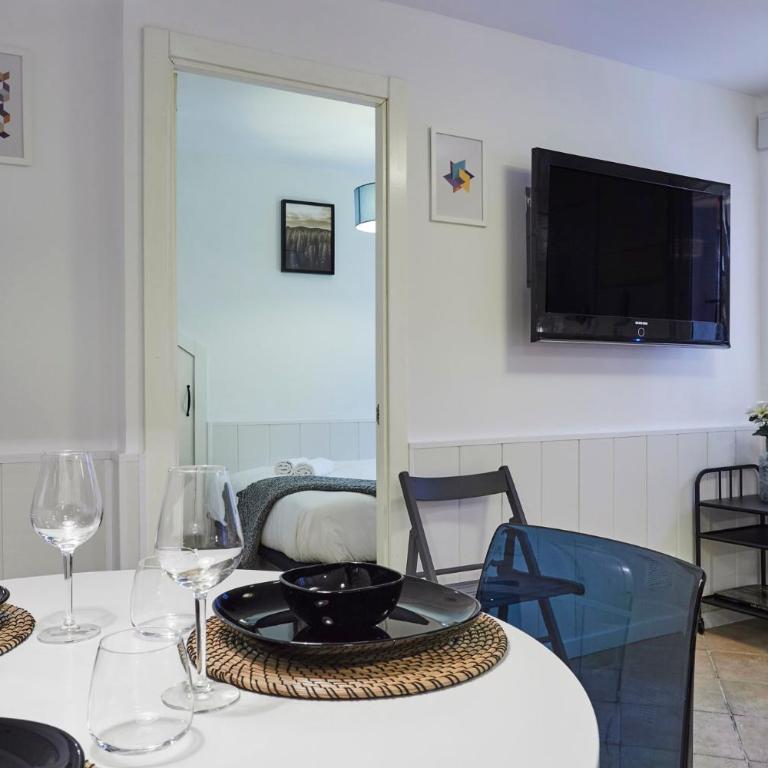 LEEWAYS APARTMENT I in SAN LORENZO - One-Bedroom Apartment - 15