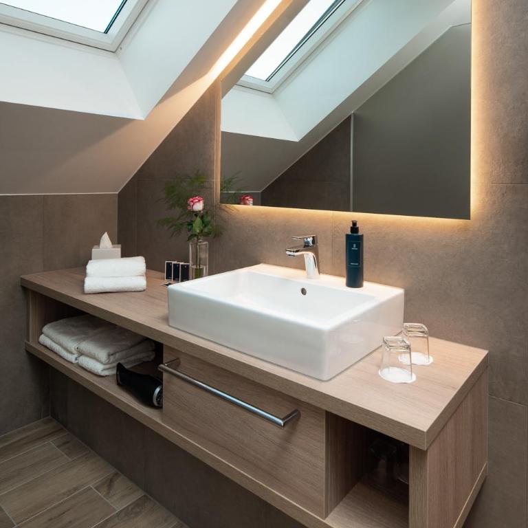 Hotel Obermaier - Junior Suite mit Galerie - 5