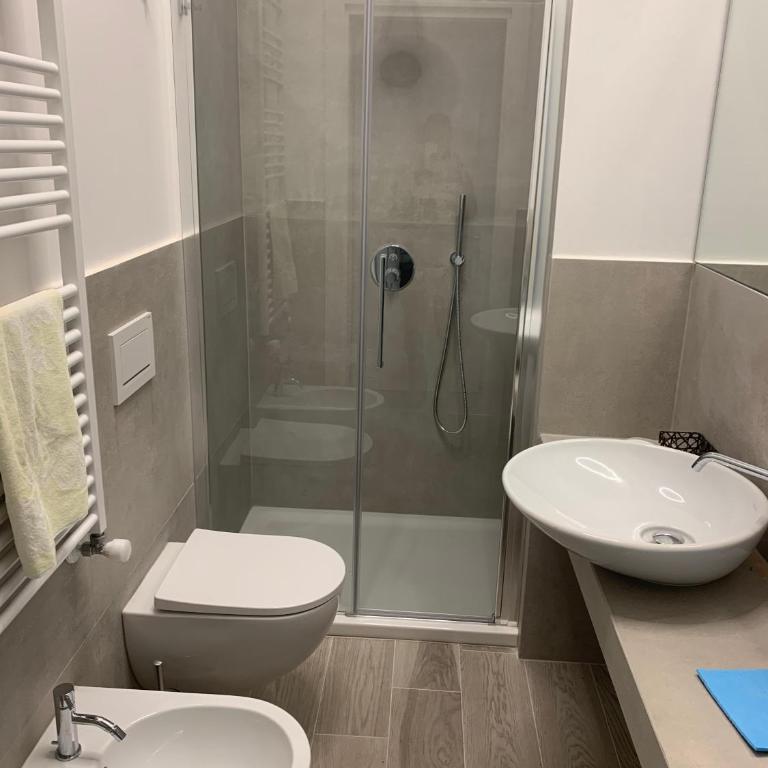 Camere Scandellara 24 - Camera Matrimoniale con Bagno Privato - 35