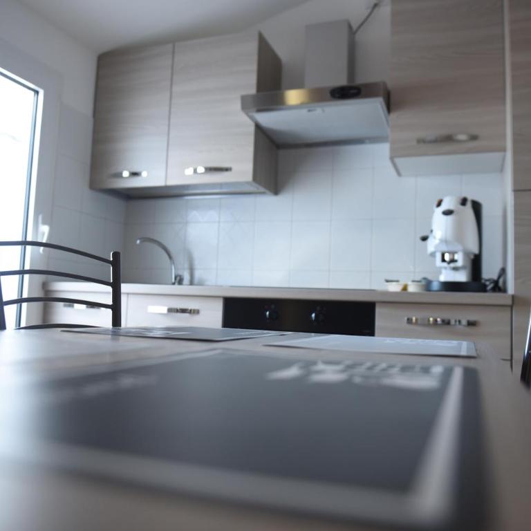 Vista Sui Sassi Guest House - Suite Familiare con Terrazza e Vista - 7