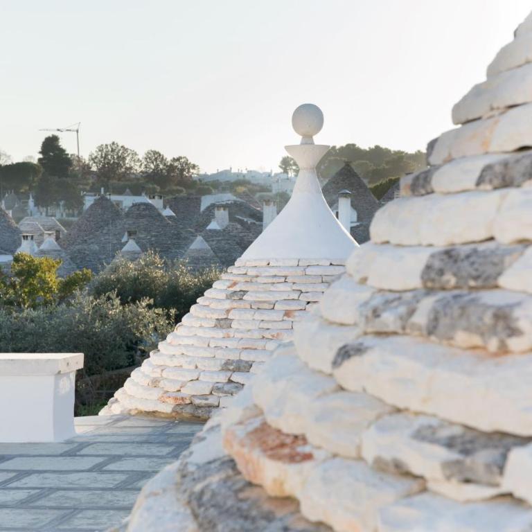 Trulli Resort Aia Piccola - Trullo con 3 Camere da Letto - 1