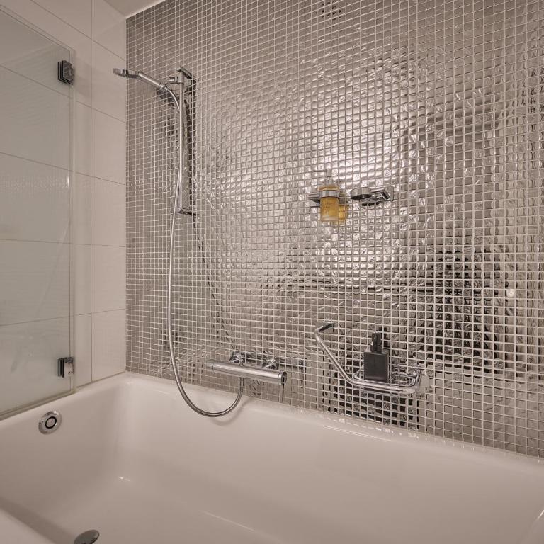 City Center Apartment with Mountain View - Apartamento de 1 dormitorio - 6