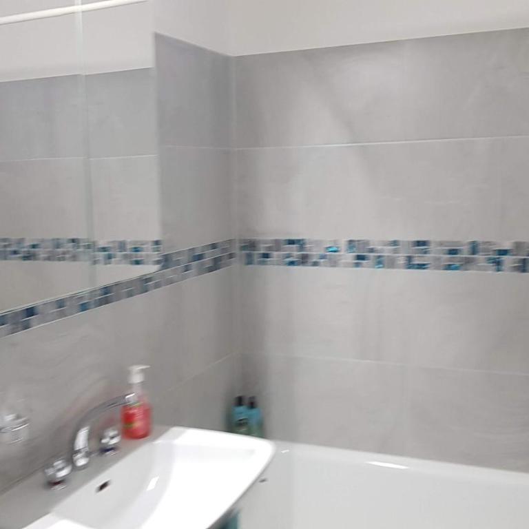 Holiday accommodation - swimming pool available - Superior Apartment - 10
