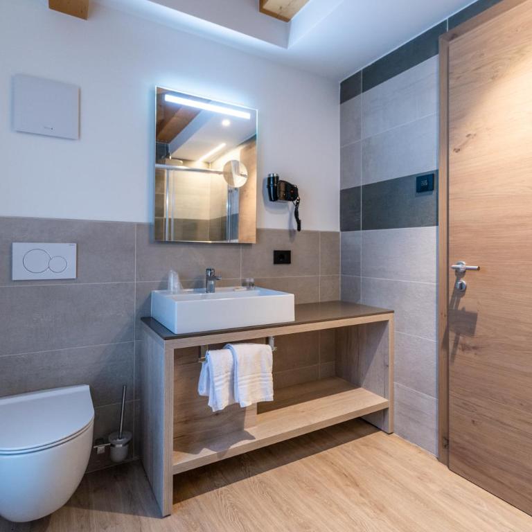 Lady Maria Hotel Wellness & Resort - Junior Suite - 13