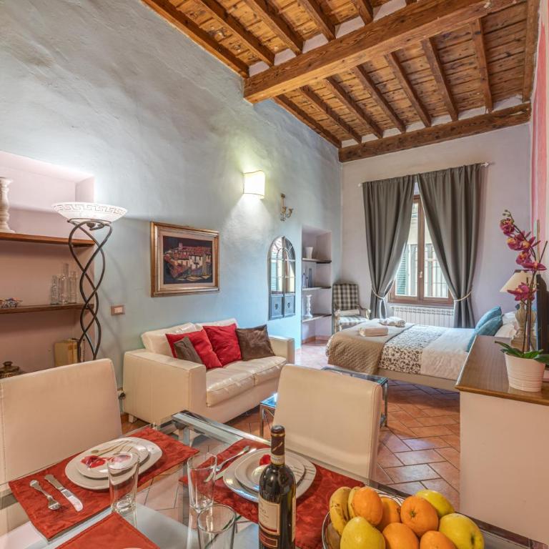 Dante States Apartments - Studio - 17