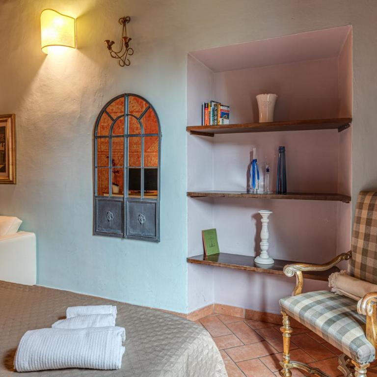 Dante States Apartments - Studio - 27