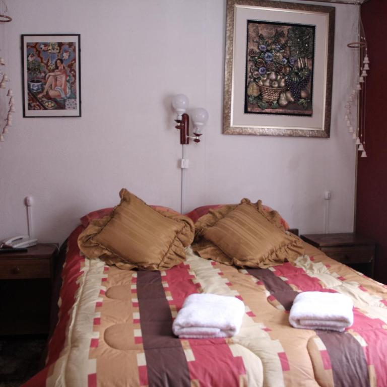 Hostal Parediso - Habitación Doble con baño privado - 2