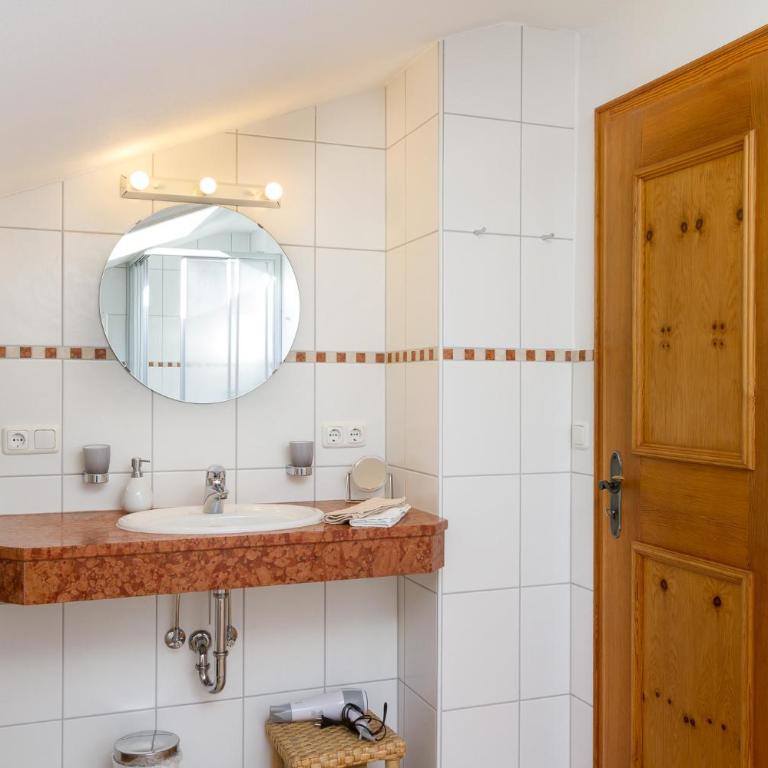 Ferienwohnungen Alpentraum - Haus Stefanz - Apartment mit Blick auf die Berge - 5
