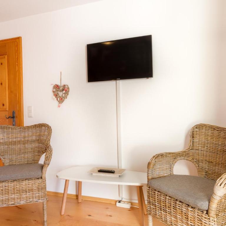 Ferienwohnungen Alpentraum - Haus Stefanz - Apartment mit Blick auf die Berge - 3