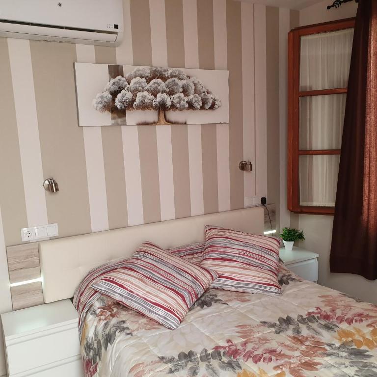 Hostal Puerta Carmona - Habitación Doble Deluxe con ducha - 9