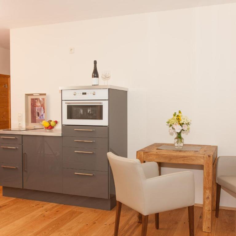 Boutiquehotel Berghof - Superior Apartment mit 1 Schlafzimmer - 13