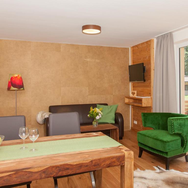 Boutiquehotel Berghof - Superior Apartment mit 1 Schlafzimmer - 7