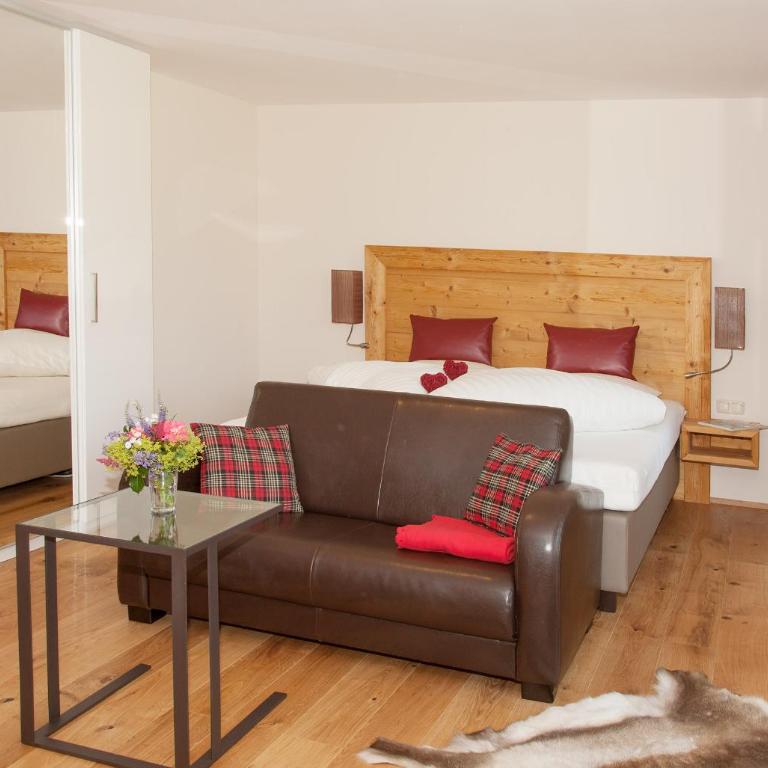 Boutiquehotel Berghof - Deluxe Doppelzimmer - 4